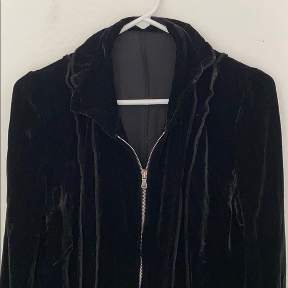 Velvet Black Stylish Zip Up - Picture 2 of 3